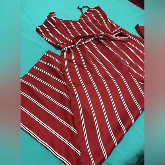 Forever 21 Red and White V Neck Jumpsuit - Picture 8 of 10